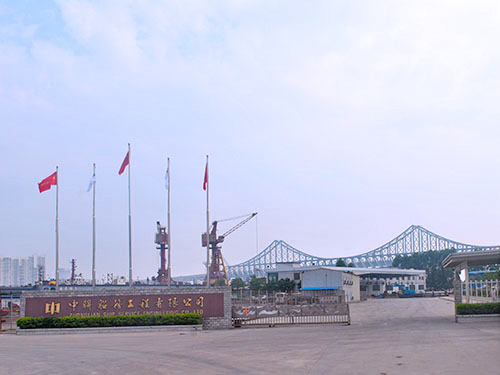 厂区大门